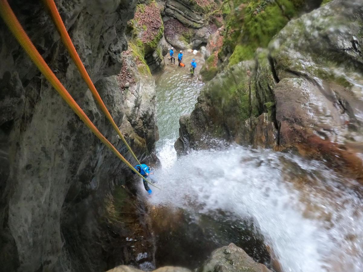 Winter Canyoning - ANGON