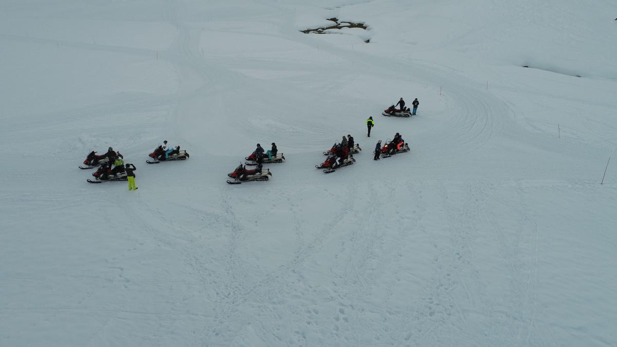 7. Passenger Snowmobile Guide - Praz de Lys